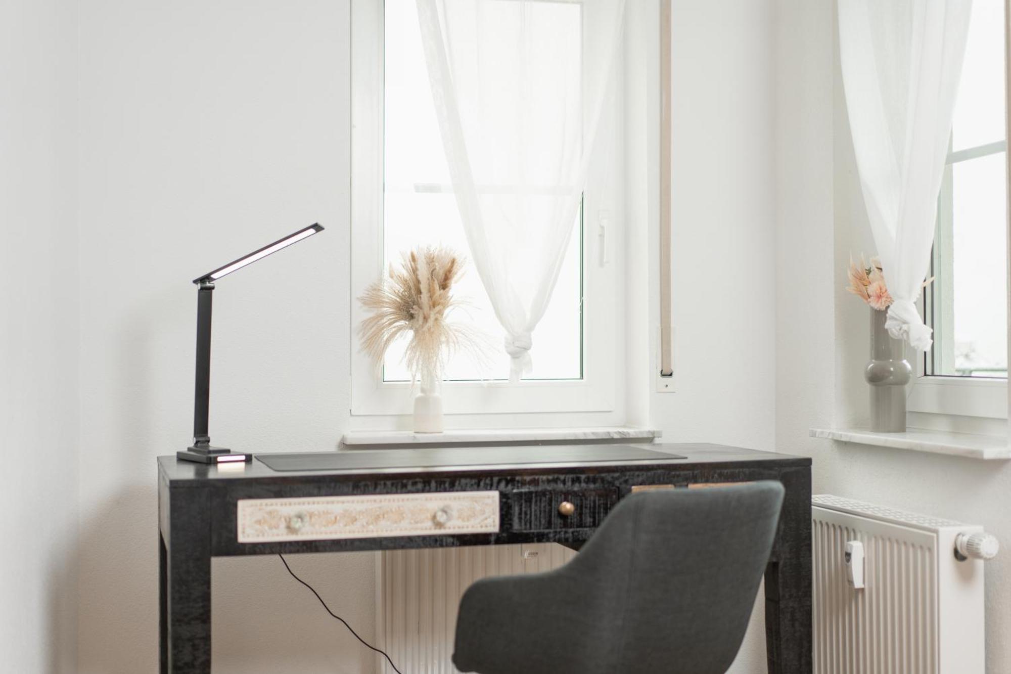 Untersee-Suite Istayunixi Seenaehe-Terrasse-Workspace-Netflix-Parkplatz 博登斯边的拉多夫采尔 外观 照片