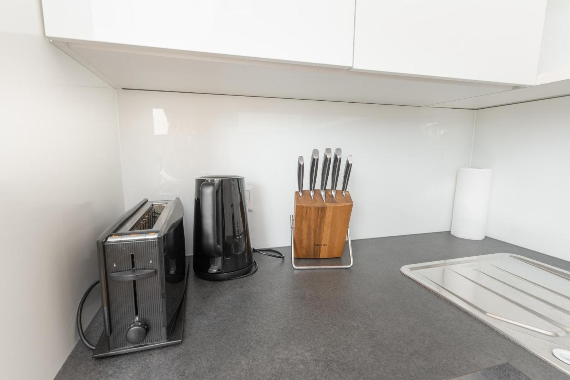 Untersee-Suite Istayunixi Seenaehe-Terrasse-Workspace-Netflix-Parkplatz 博登斯边的拉多夫采尔 外观 照片